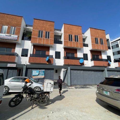 house-for-sale-in-ikota