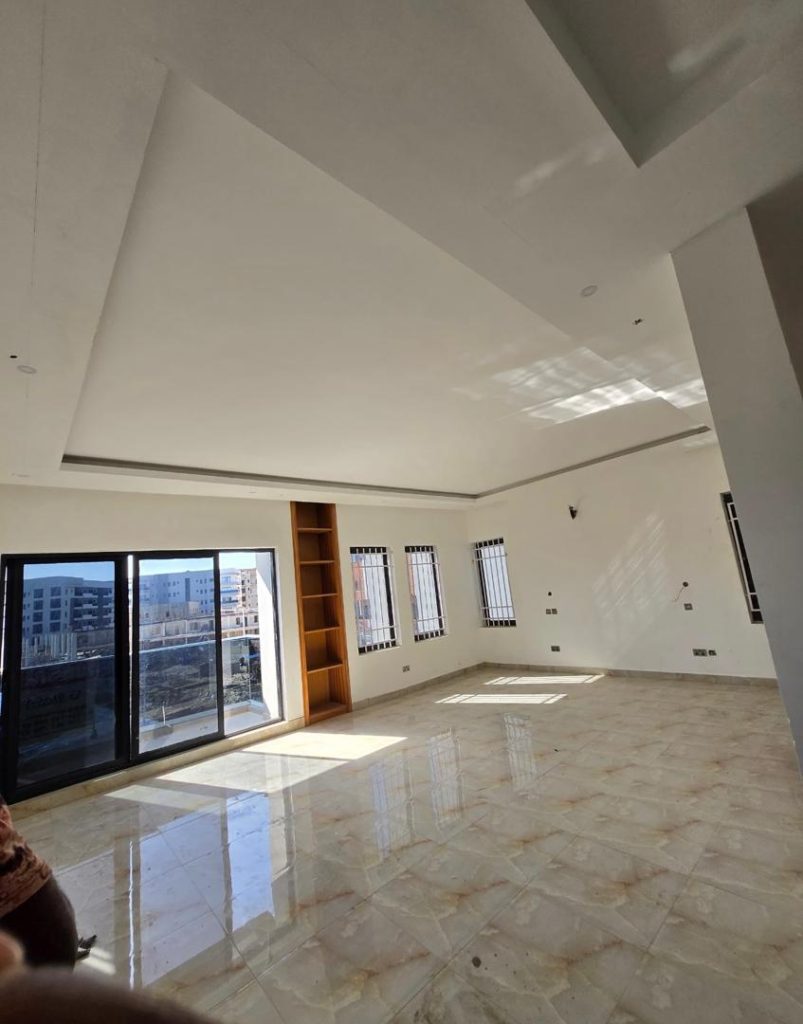 4BEDROOM-DETACHED-DUPLEX-3