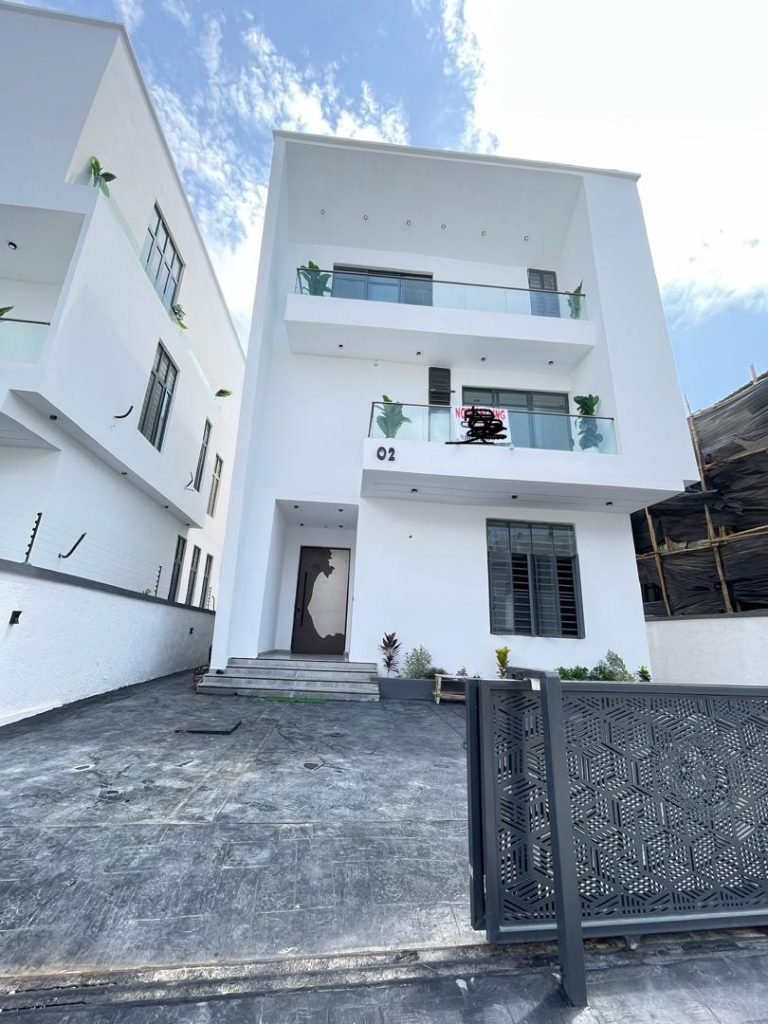 house-for-sale-in-chevron