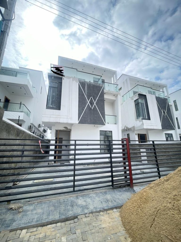 house-for-sale-in-chevron