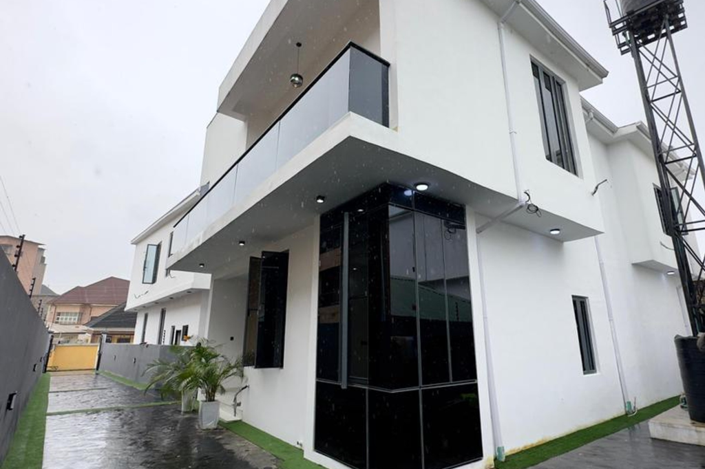 Luxury 4 Bedroom Duplex in Ibeju Lekki