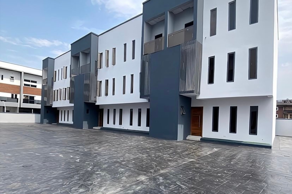 Buy 2 Bedroom House in Ibeju Lekki 