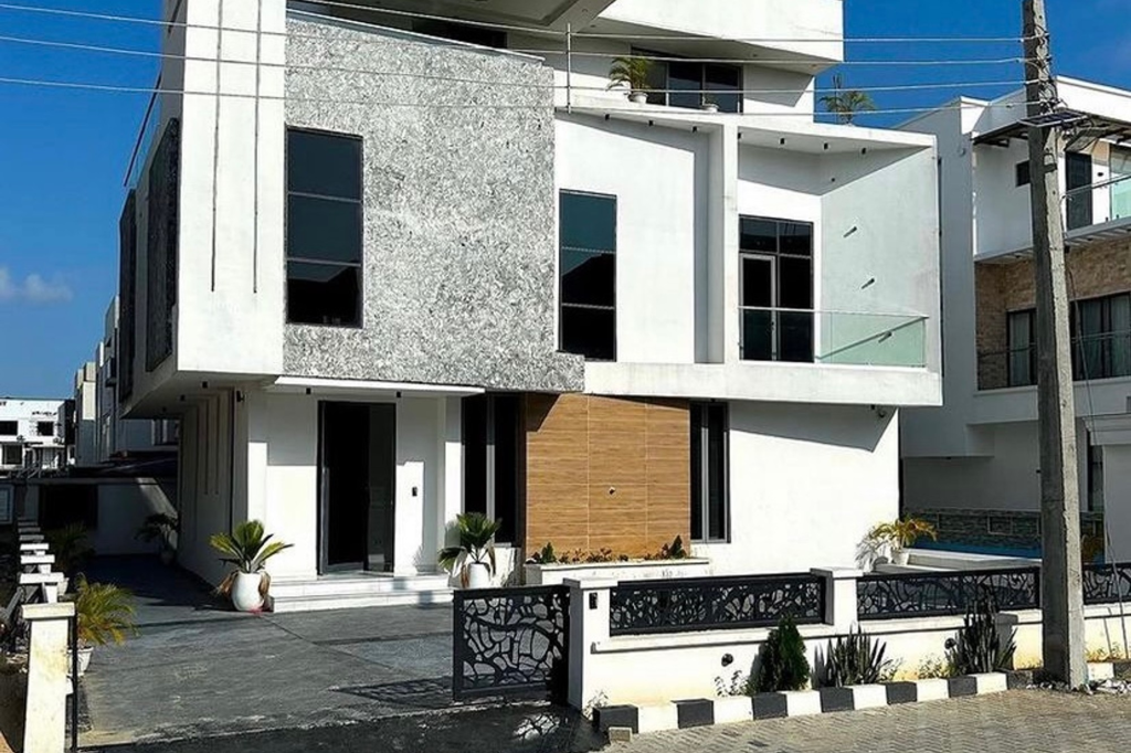 Luxury 2 Bedroom House in Ibeju Lekki