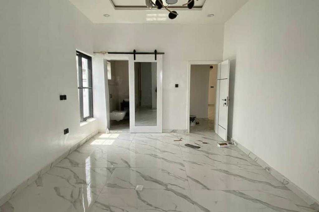 Buy 5 Bedroom Family House in Ibeju Lekki 