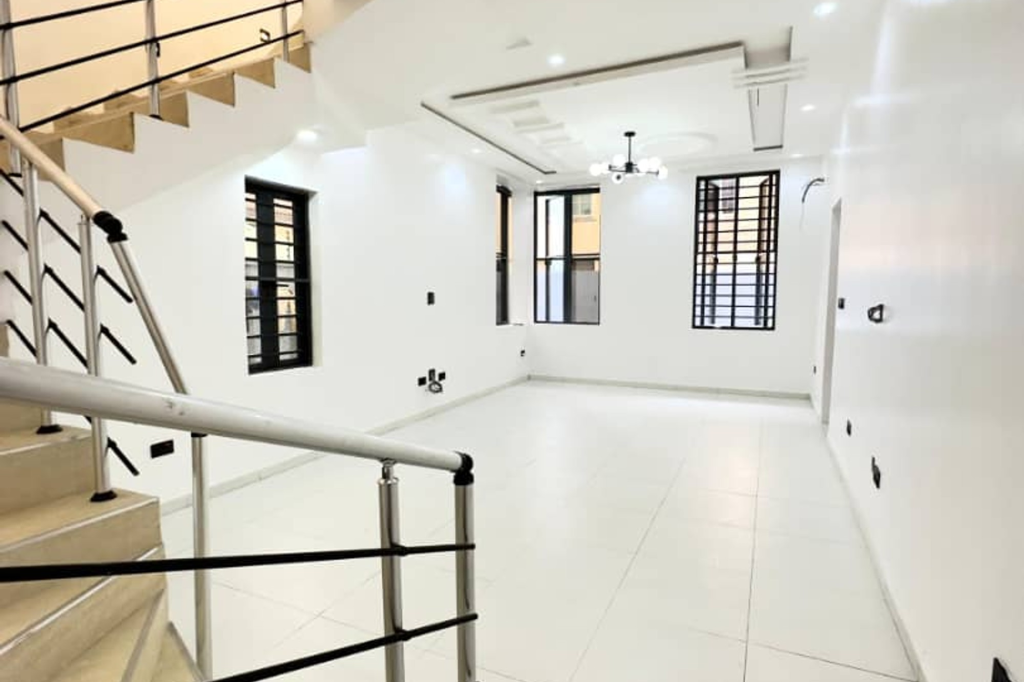 Buy 5 Bedroom House in Ibeju Lekki Estate