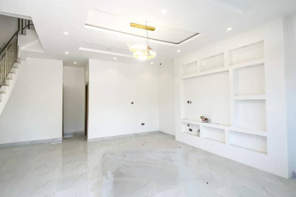 5 Bedroom House with Modern Finish in Ibeju Lekki
